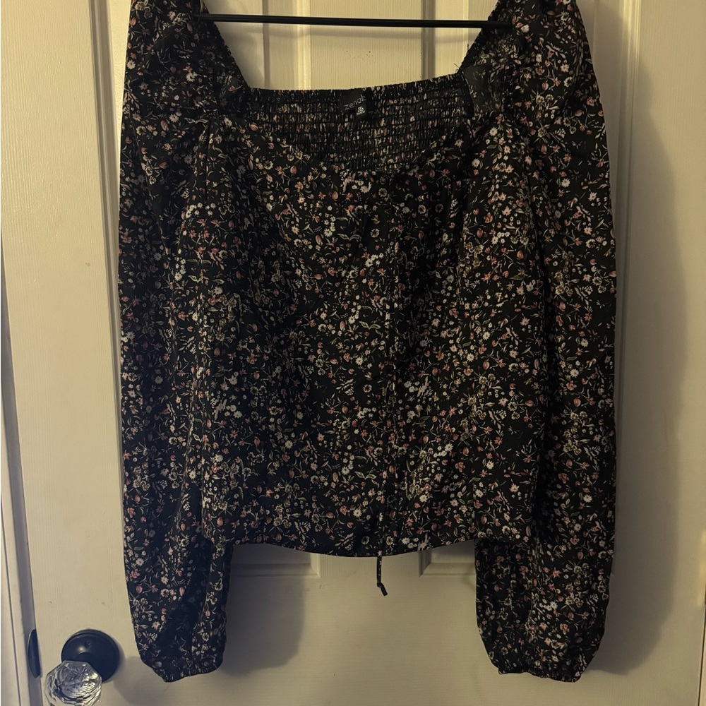 Zenobia Black Floral Blouse